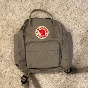 Fjallraven Kånken Mini Backpack